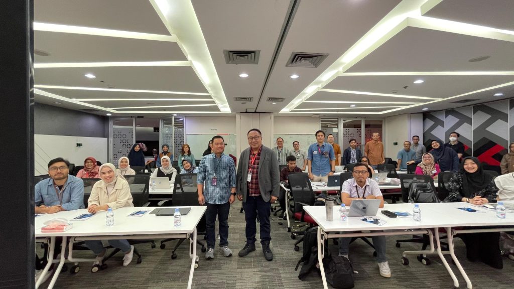 In-House Training PT. Telkom Indonesia berjudul " STRATEGI PENGELOLAAN PIUTANG USAHA" yang dilaksanakan pada tanggal 21 Mei 2025 bertempat di Gedung Graha Merah Putih, Jl. Gatot Subroto Kav.52, Jakarta Selatan, dengan Fasilitator Dr. Ir. P. Hadisaputro, SH, MH, MM, CLA, CIRP, CTLC